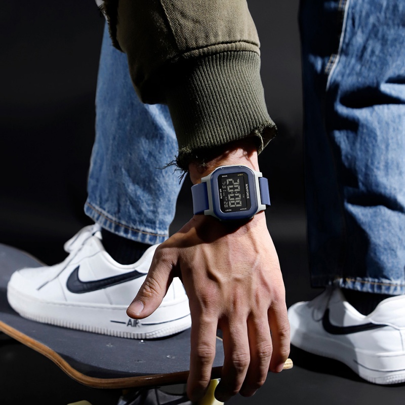 NAVIFORCE NF7137 Sport Waterpr - مراجعة Tide Watch Surf وسعره