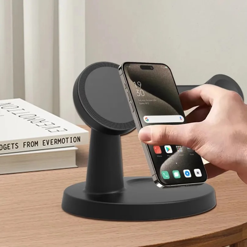 Wireless 3 In 1 Magnetic Charg - مراجعة Smartwatch Apple Watch وسعره
